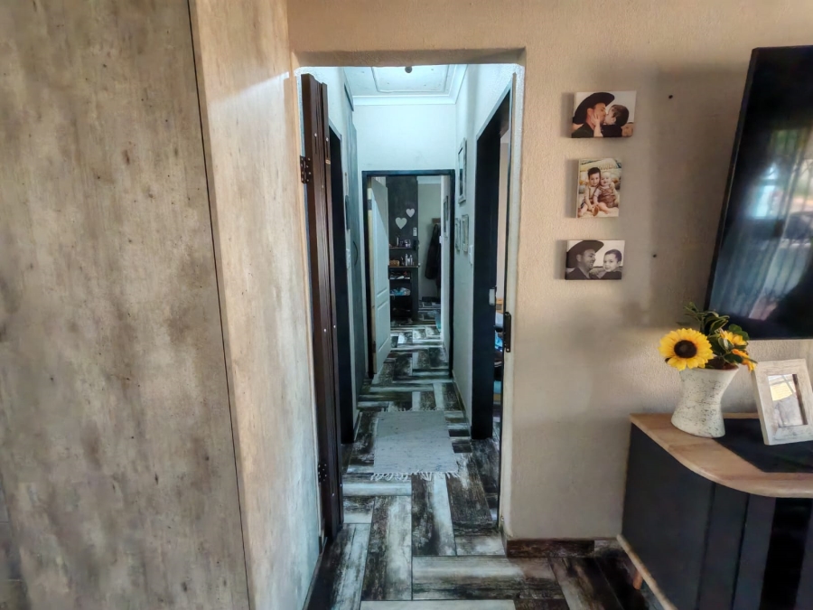 2 Bedroom Property for Sale in Sasolburg Ext 11 Free State